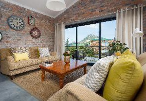 Stay At Friends | Betty's Bay
