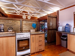 The Owls Inn Country Villa Mountain Sea | Glentana
