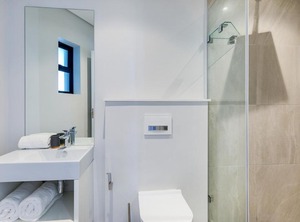 Bantry Bay | Three Anchor Bay