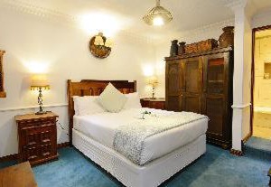 Villa Simonne | Houghton Estate