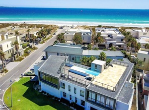 Beach Villa | Sunset Beach