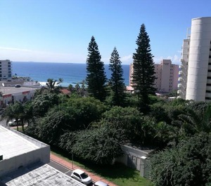 Lighthouse Mall 