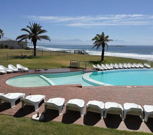 Beach Club 