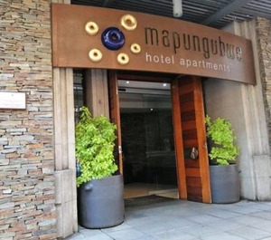 The Nicol Hotel 