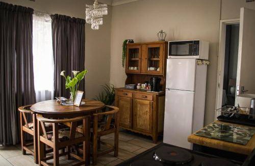 Bloemfontein Apartment | 100 m² Apartment ∙ 2 bedrooms ∙ 4 guests