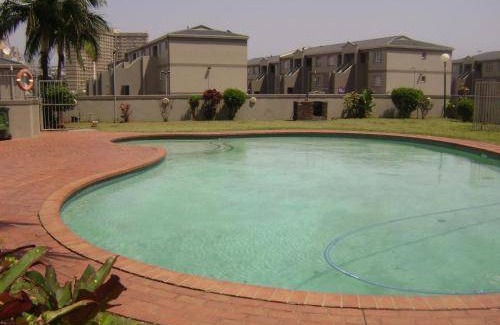 Durban Beachfront Apartment | 100 m² Apartment ∙ 2 bedrooms ∙ 4 guests