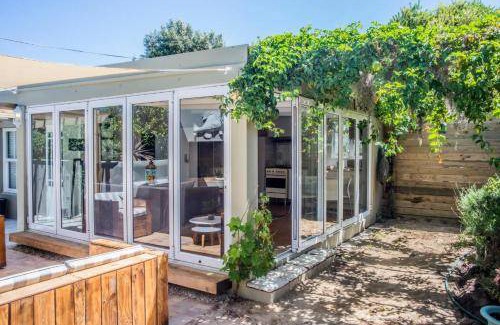 Hermanus Apartment | 100 m² Apartment ∙ 1 bedroom ∙ 2 guests