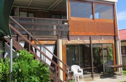 Voelklip Apartment | 100 m² Apartment ∙ 3 bedrooms ∙ 7 guests