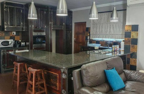 Lephalale Bed & Breakfast | 100 m² Bed and breakfast ∙ 2 guests