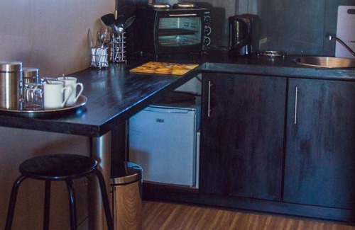 Bloemfontein Bed & Breakfast | 100 m² Bed and breakfast ∙ 127 guests