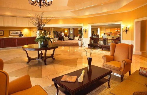 Brandwag Hotel | 100 m² Hotel ∙ 10 guests