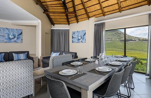 Kosmos House | 100 m² House ∙ 4 bedrooms ∙ 8 guests