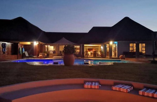 Colchester Cabin | 100 m² Lodge ∙ 3 bedrooms ∙ 3 guests