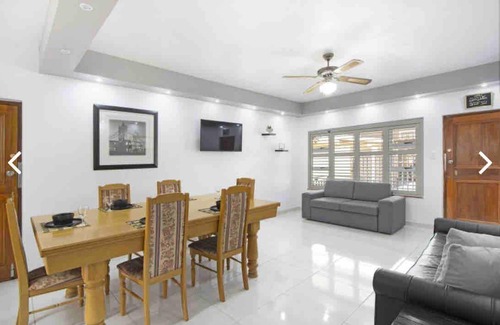 Gordons Bay Central House | 100 m² House ∙ 2 bedrooms ∙ 4 guests