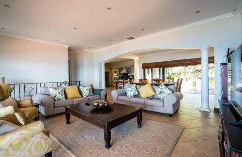 Selection Beach House | 1000 m² House ∙ 5 bedrooms ∙ 12 guests