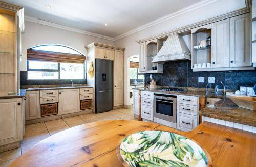 Selection Beach House | 1000 m² House ∙ 5 bedrooms ∙ 12 guests