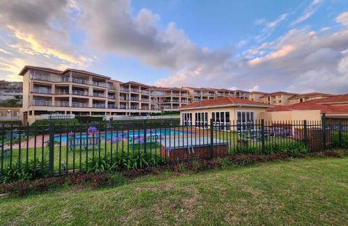 Illovo Beach Apartment | 101 m² Apartment ∙ 3 bedrooms ∙ 6 guests
