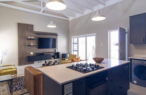 Port Elizabeth Apartment | 105 m² Apartment ∙ 3 bedrooms ∙ 6 guests