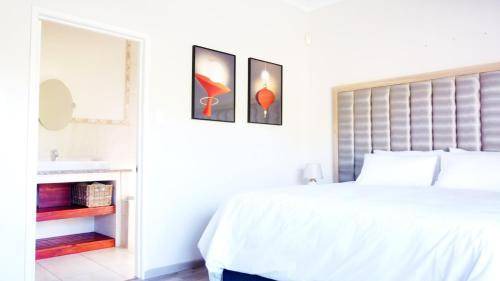 Scottburgh House | 1050 m² House ∙ 3 bedrooms ∙ 8 guests