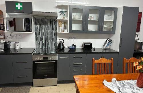 Mountainside Apartment | 108 m² Apartment ∙ 2 bedrooms ∙ 4 guests