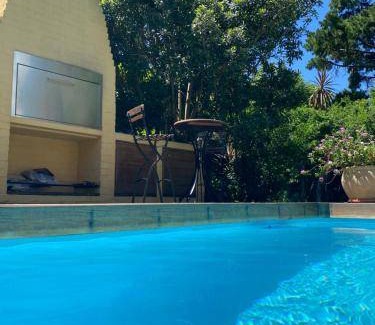 Somerset West Apartment | 109 m² Apartment ∙ 1 bedroom ∙ 2 guests