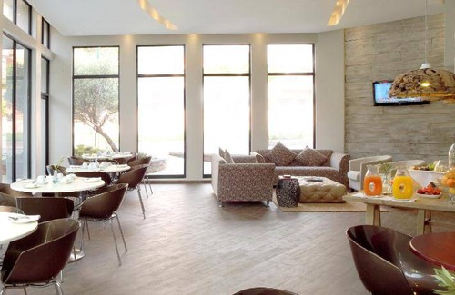 Silver Lakes Apartment | 115 m² Serviced apartment ∙ 2 bedrooms ∙ 5 guests