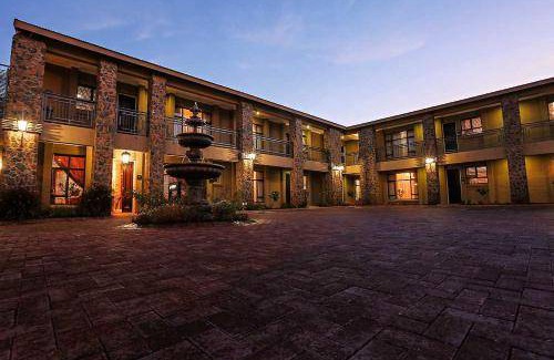 Polokwane Apartment | 110 m² Apartment ∙ 2 bedrooms ∙ 4 guests