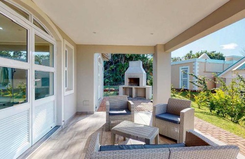 Port Edward Villa | 110 m² Villa ∙ 3 bedrooms ∙ 8 guests