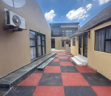 Ga-Rankuwa Bed & Breakfast | 112 m² Bed and breakfast ∙ 4 guests