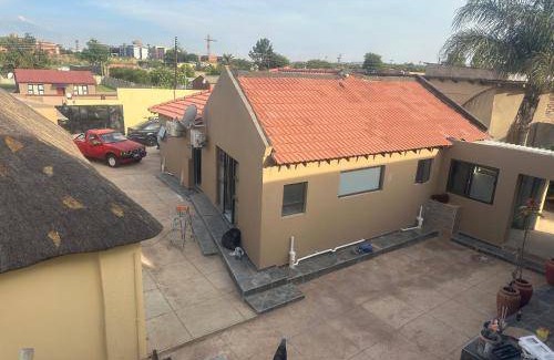 Ga-Rankuwa Bed & Breakfast | 112 m² Bed and breakfast ∙ 4 guests