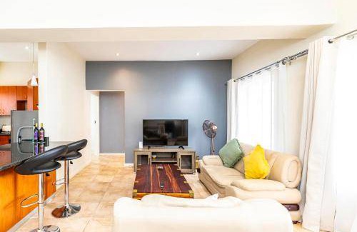 Beacon Bay Hotel | 114 m² Hotel ∙ 2 bedrooms ∙ 4 guests