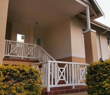 Port Edward Apartment | 118 m² Apartment ∙ 3 bedrooms ∙ 6 guests