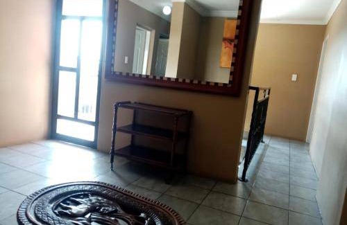 Vereeniging Bed & Breakfast | 12 m² Bed and breakfast ∙ 2 guests