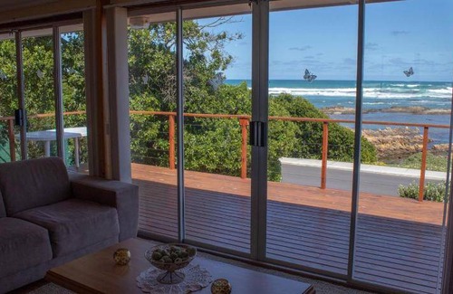 Franskraal House | 12 m² House ∙ 5 bedrooms ∙ 12 guests