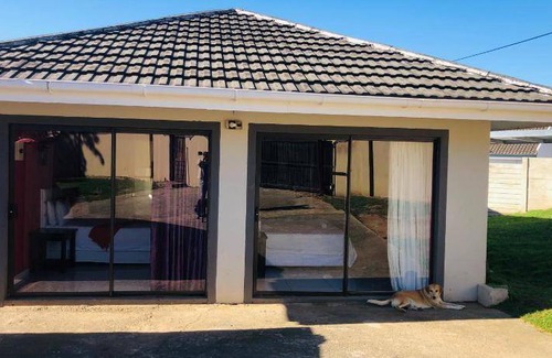 Umtata House | 12 m² Motel ∙ 2 guests