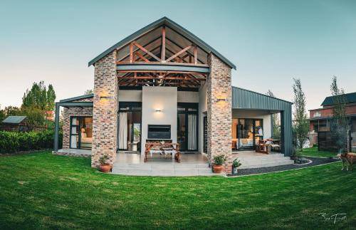 Clarens Apartment | 120 m² Apartment ∙ 2 bedrooms ∙ 4 guests