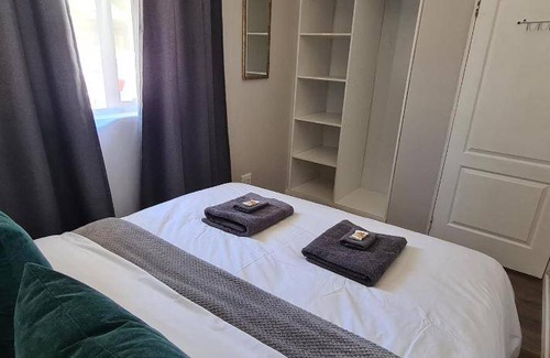 Clarens Apartment | 120 m² Apartment ∙ 3 bedrooms ∙ 6 guests