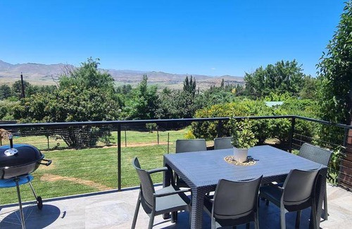 Clarens Apartment | 120 m² Apartment ∙ 3 bedrooms ∙ 6 guests