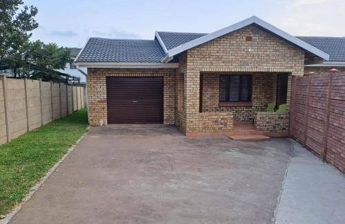 Richards Bay Apartment | 120 m² Apartment ∙ 2 bedrooms ∙ 4 guests