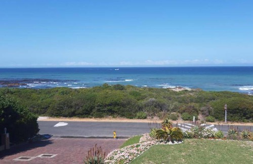 Kleinbaai Apartment | 120 m² Apartment ∙ 2 bedrooms ∙ 4 guests