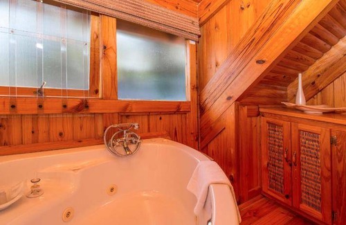 Old Place Bed & Breakfast | 120 m² Bed and breakfast ∙ 3 bedrooms ∙ 127 guests