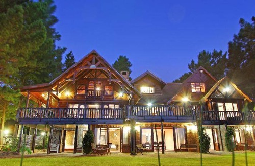 Helderberg Rural Bed & Breakfast | 120 m² Bed and breakfast ∙ 3 bedrooms ∙ 127 guests