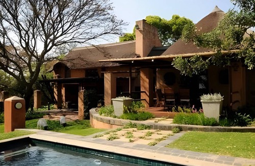 Pretoria Cabin | 120 m² Lodge ∙ 6 guests