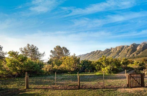 Wolseley Villa | 120 m² Villa ∙ 3 bedrooms ∙ 6 guests
