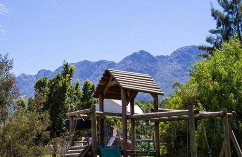 Wolseley Villa | 120 m² Villa ∙ 3 bedrooms ∙ 6 guests