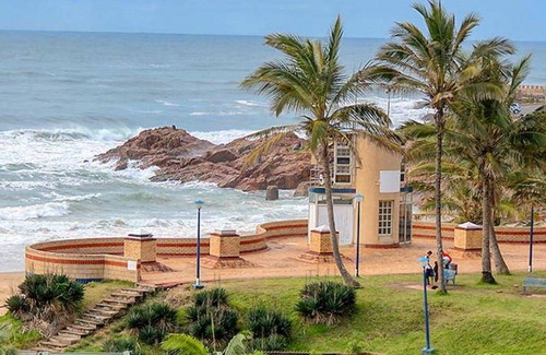 Margate Beach Apartment | 125 m² Apartment ∙ 3 bedrooms ∙ 6 guests