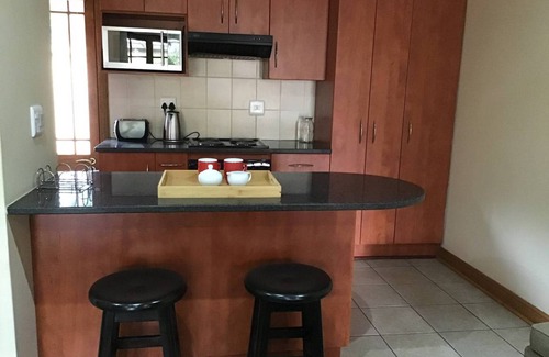 Bloemfontein House | 125 m² House ∙ 2 bedrooms ∙ 4 guests