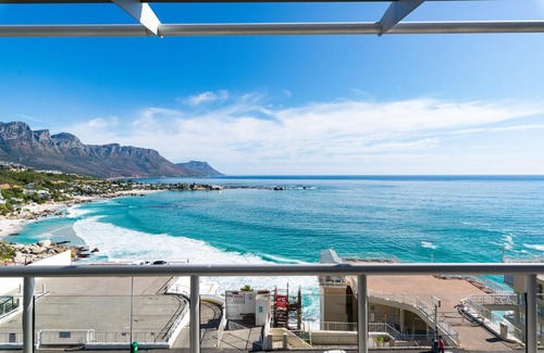 Clifton Apartment | 13 Dunmore : Pam Golding Properties