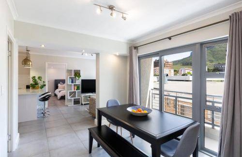 Observatory Apartment | 130 m² Apartment ∙ 3 bedrooms ∙ 6 guests