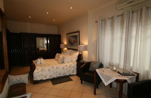 Piet Retief Bed & Breakfast | 130 m² Bed and breakfast ∙ 2 bedrooms ∙ 10 guests